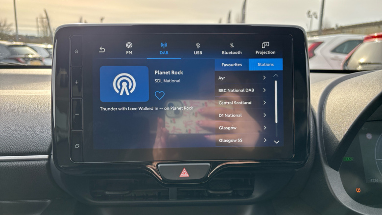 Toyota Yaris 1.5 Hybrid Design 5dr CVT Hybrid Hatchback